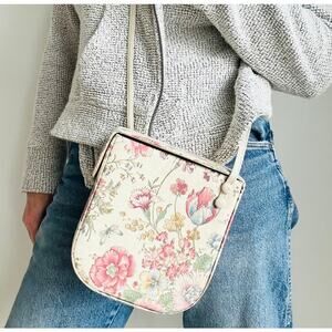 Vintage Elan Canvas Floral Handbag Crossbody Neutral Cottage Core Style